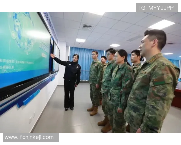 解放军与公安视频对比分析探讨两者在维护社会安全中的角色与职责